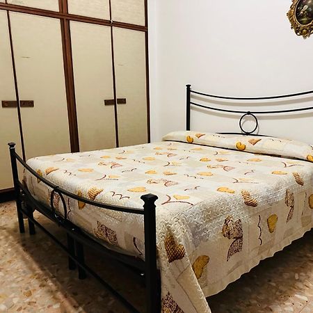Roma Manuela'S Cozy Guest House Trastevere Exterior foto