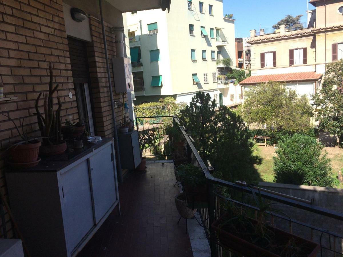 Roma Manuela'S Cozy Guest House Trastevere Exterior foto